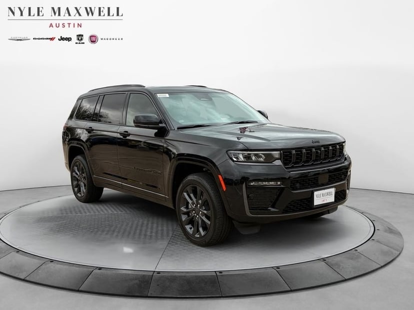 2026 Jeep Grand Cherokee L - Image 2