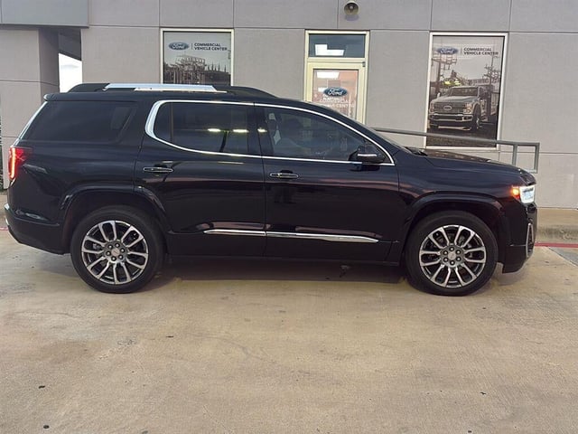 2023 GMC Acadia