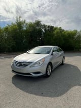 2012 Hyundai Sonata - Preview 3