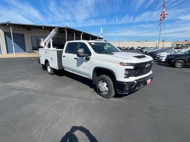 2026 Chevrolet Silverado 3500 HD - Image 1