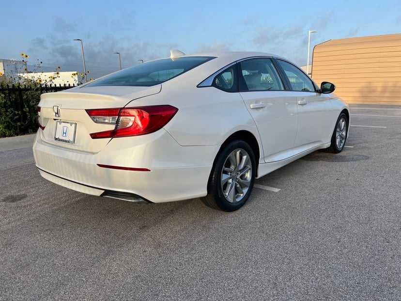 2020 Honda Accord - Image 2