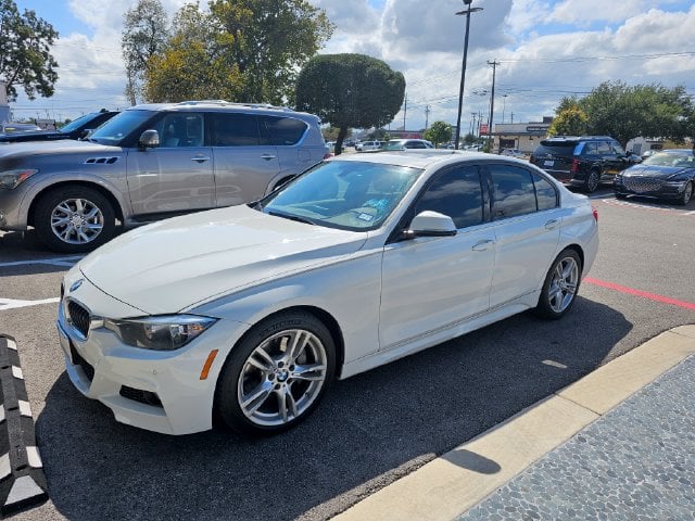 2015 BMW 3 Series - Image 1