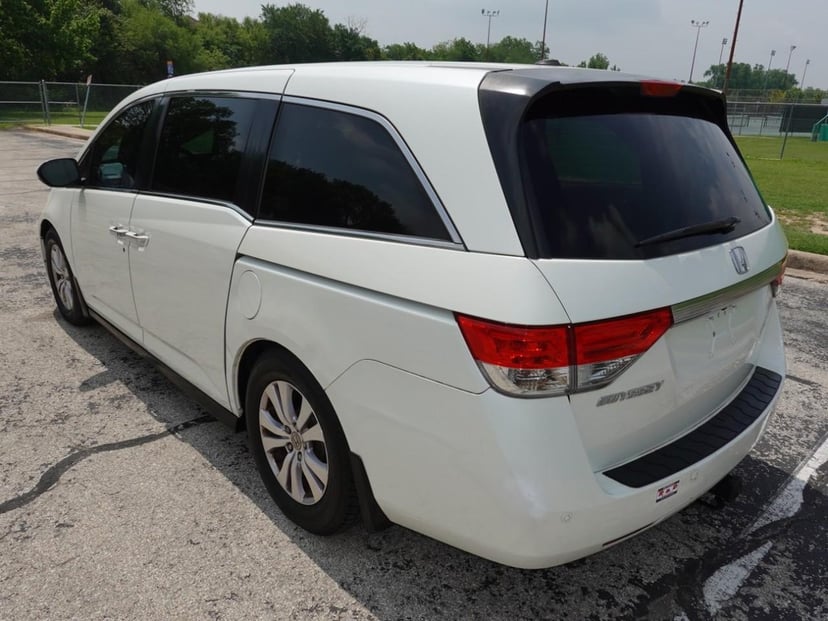 2014 Honda Odyssey - Image 3