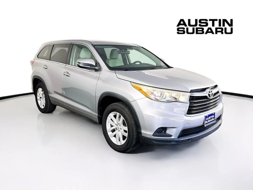 2015 Toyota Highlander - Image 1