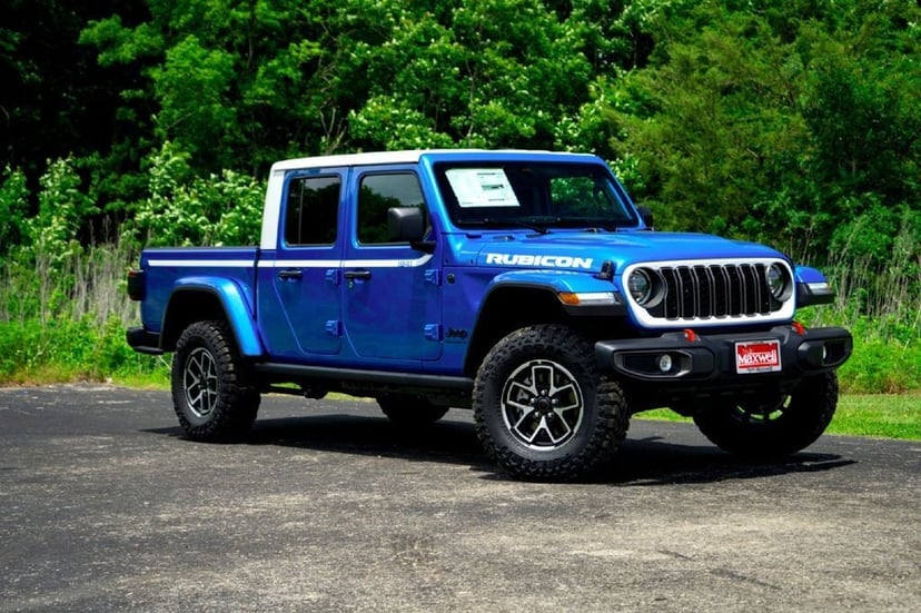 2026 Jeep Gladiator - Image 1