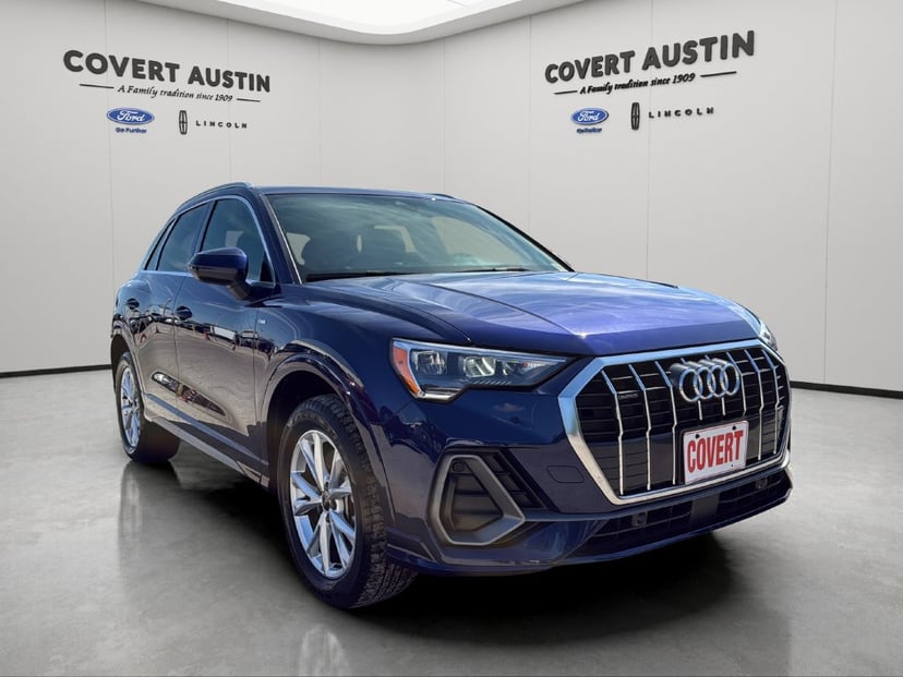 2022 Audi Q3 - Image 1