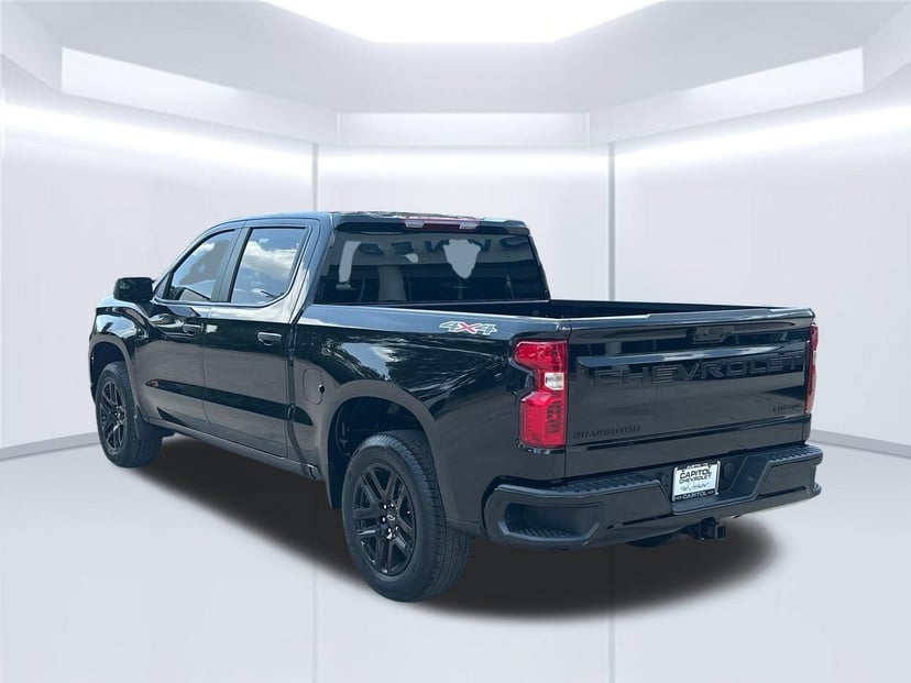 2026 Chevrolet Silverado 1500 - Image 1