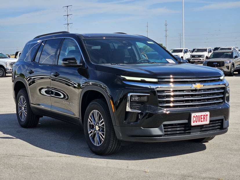 2026 Chevrolet Traverse - Image 2