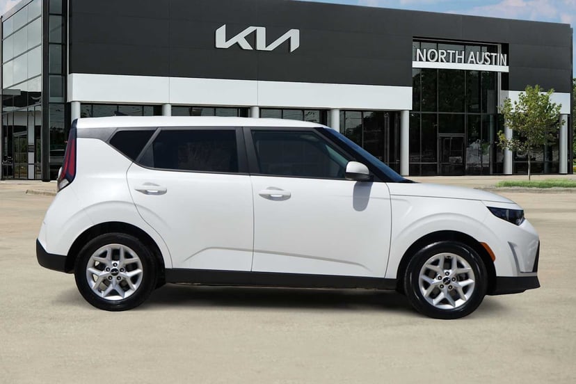 2024 Kia Soul - Image 3