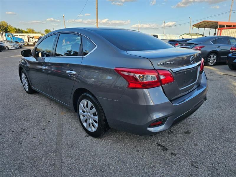 2018 Nissan Sentra - Image 3