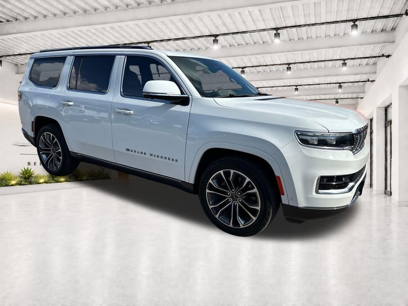 2022 Jeep Grand Wagoneer - Image 1