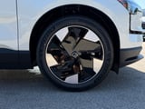2026 Volvo EX30 - Preview 6