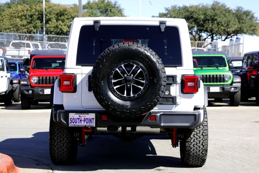 2026 Jeep Wrangler - Image 3
