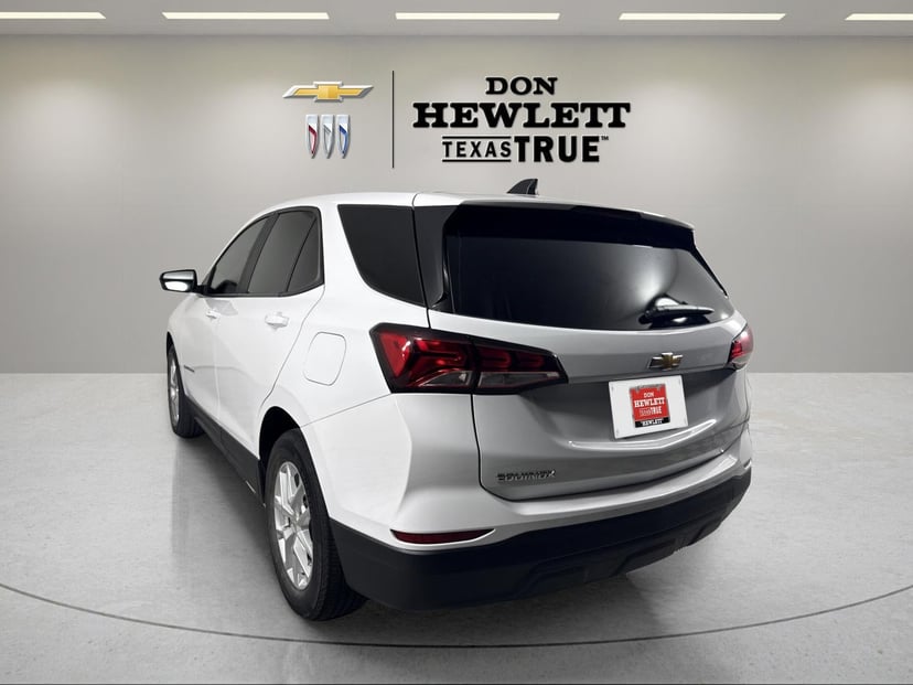 2022 Chevrolet Equinox - Image 3