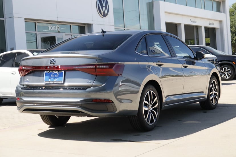 2026 Volkswagen Jetta - Image 3