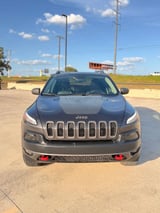 2016 Jeep Cherokee - Preview 4