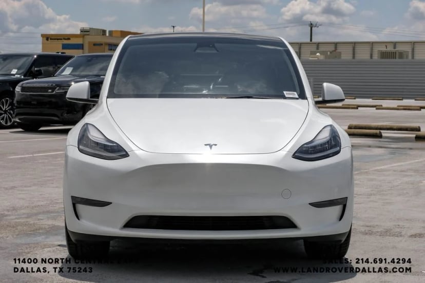 2023 Tesla Model Y - Image 2