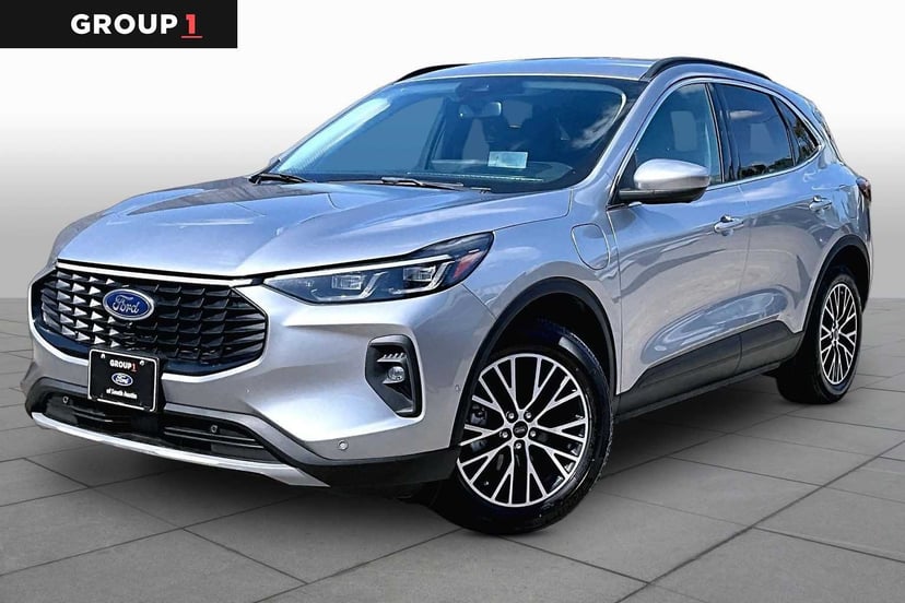 2023 Ford Escape - Image 1