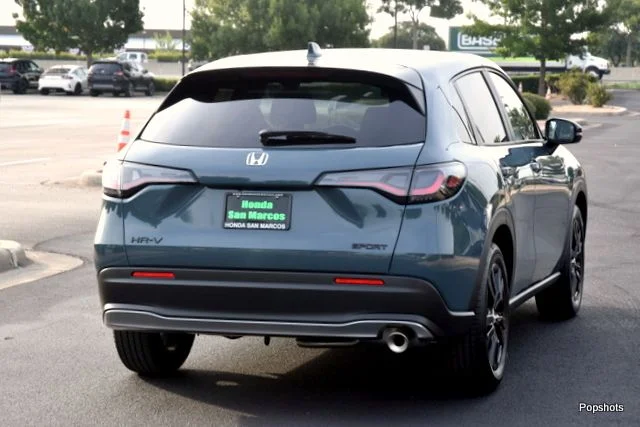 2027 Honda HR-V - Image 3