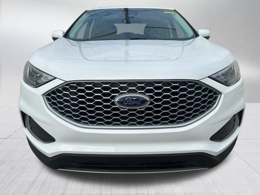 2024 Ford Edge - Image 3
