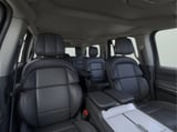 2026 Lincoln Navigator L - Preview 10