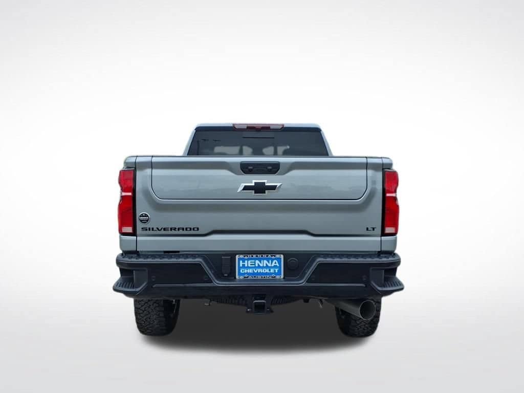 2026 Chevrolet Silverado 2500 HD - Image 3