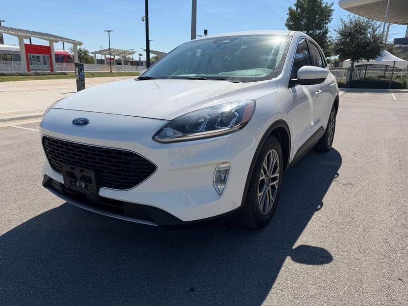 2022 Ford Escape - Image 1