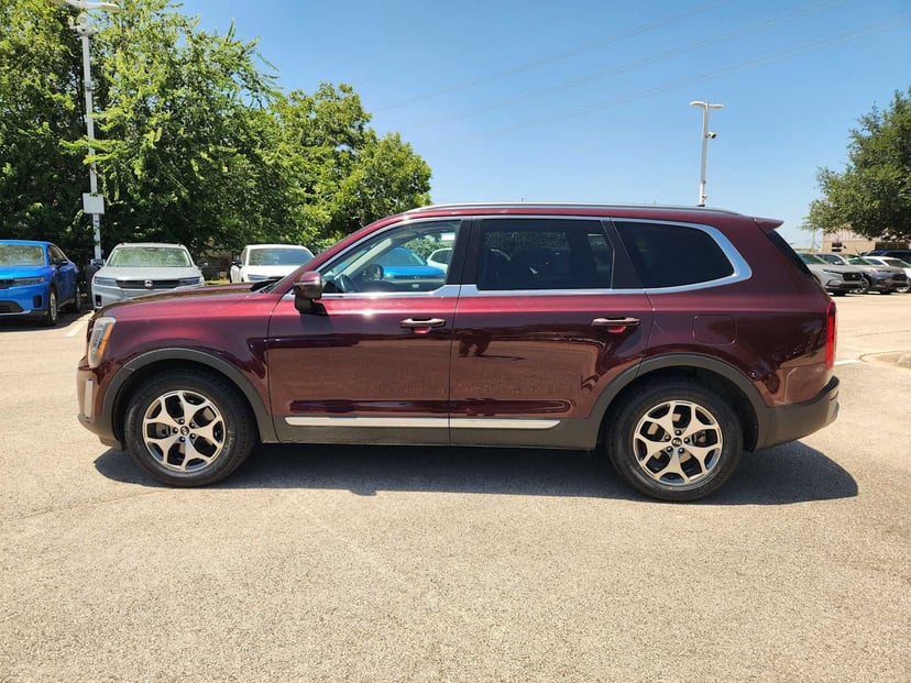 2020 Kia Telluride - Image 1