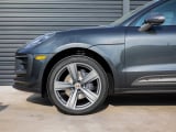 2026 Porsche Macan - Preview 11