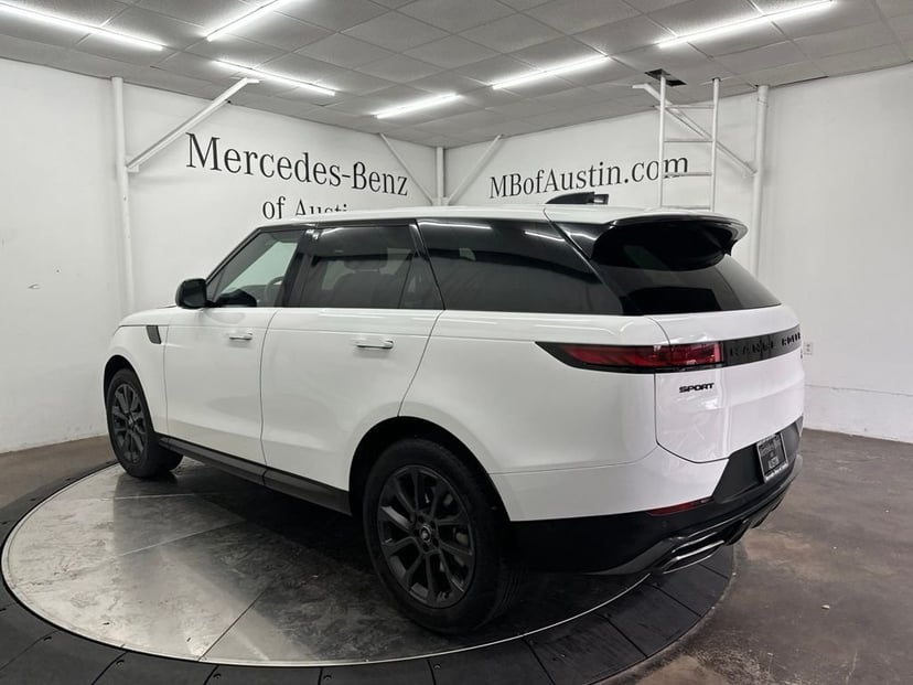 2023 Land Rover Range Rover Sport - Image 3
