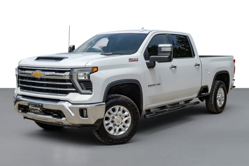 2025 Chevrolet Silverado 2500 HD - Image 2