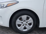 2017 Kia Forte - Preview 9