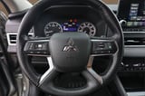 2022 Mitsubishi Outlander - Preview 12