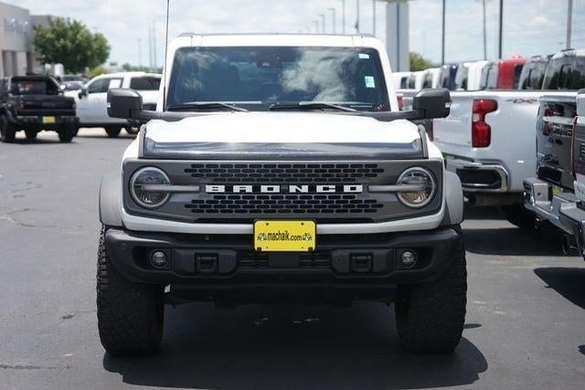 2023 Ford Bronco - Image 3