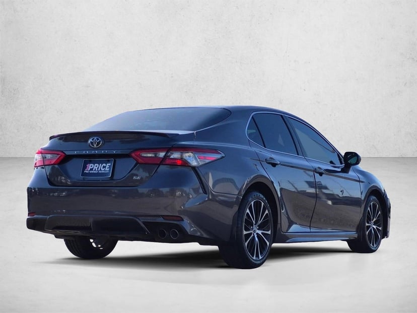 2018 Toyota Camry - Image 3