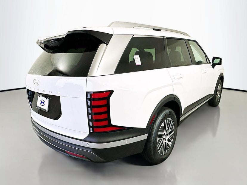 2026 Hyundai Palisade Hybrid - Image 2