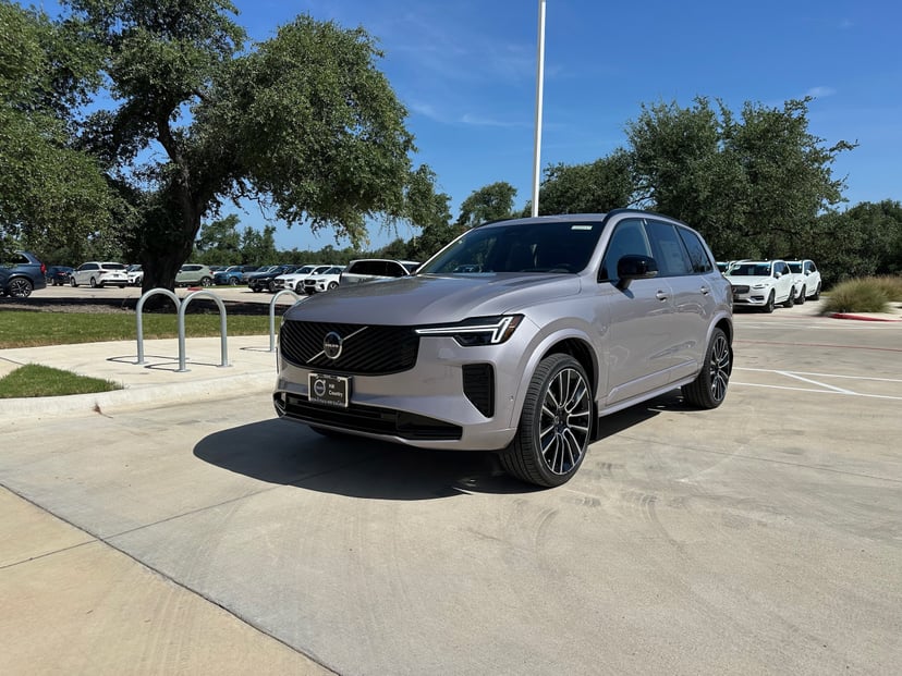 2026 Volvo XC90 - Image 1