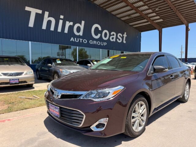 2014 Toyota Avalon - Image 1