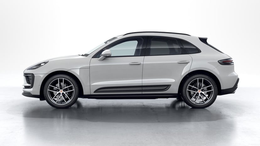 2024 Porsche Macan - Image 1