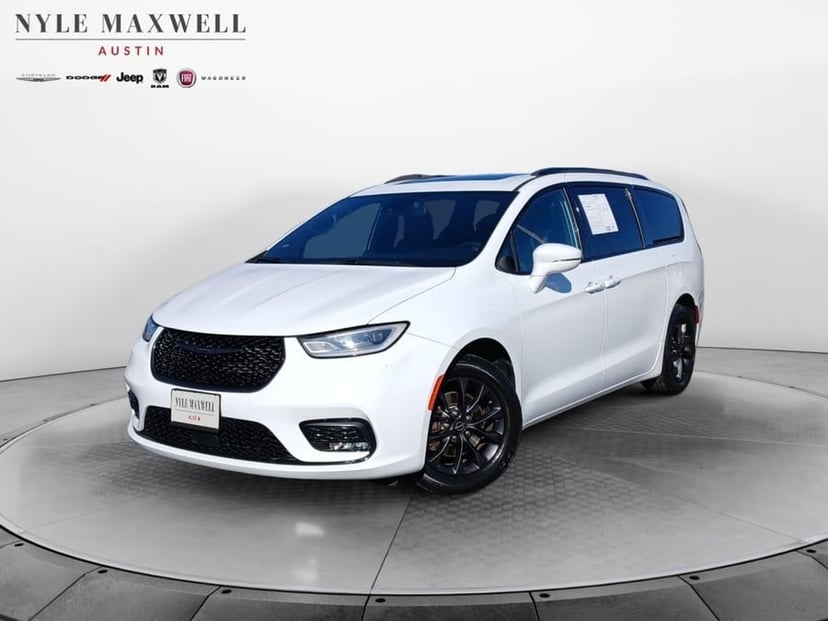 2021 Chrysler Pacifica - Image 1