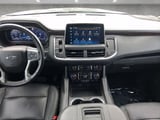 2022 Chevrolet Suburban - Preview 3