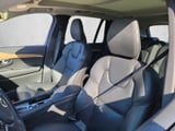 2022 Volvo XC90 - Preview 10