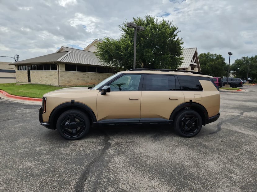 2027 Kia Telluride - Image 1