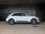 2026 Porsche Macan - Preview 8