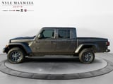 2026 Jeep Gladiator - Preview 13