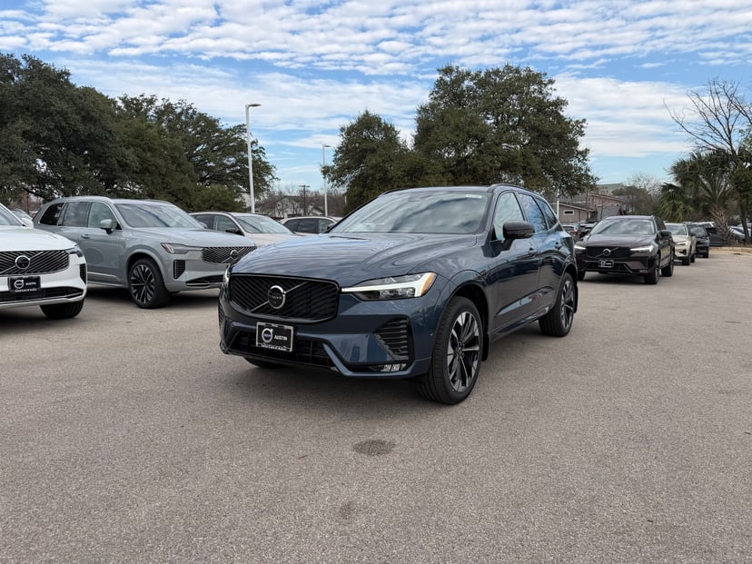 2026 Volvo XC60 - Image 1
