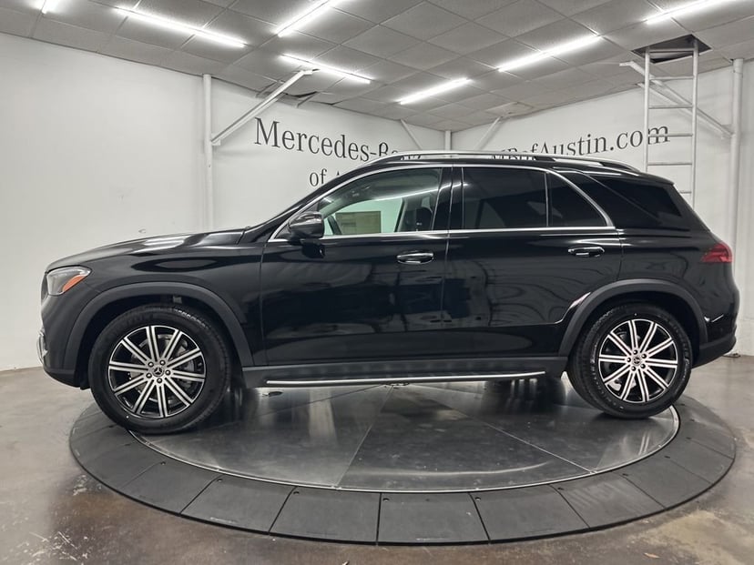 2026 Mercedes-Benz GLE - Image 2