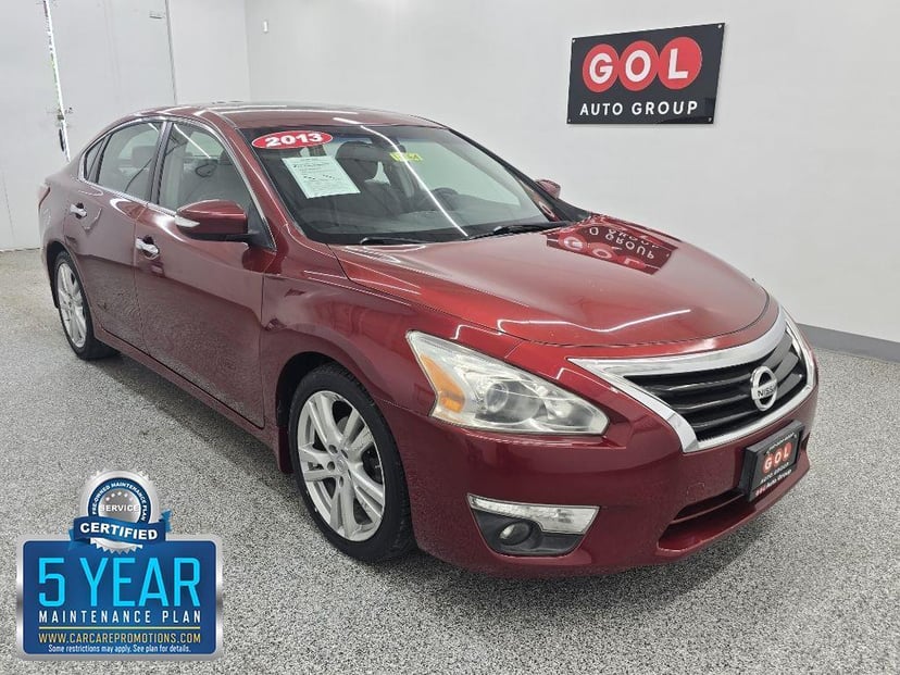 2013 Nissan Altima - Image 1