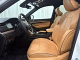 2023 Jeep Grand Cherokee L - Preview 12