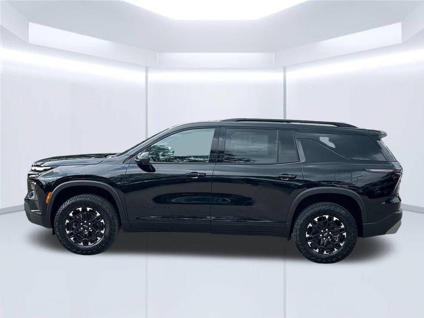 2027 Chevrolet Traverse - Image 1